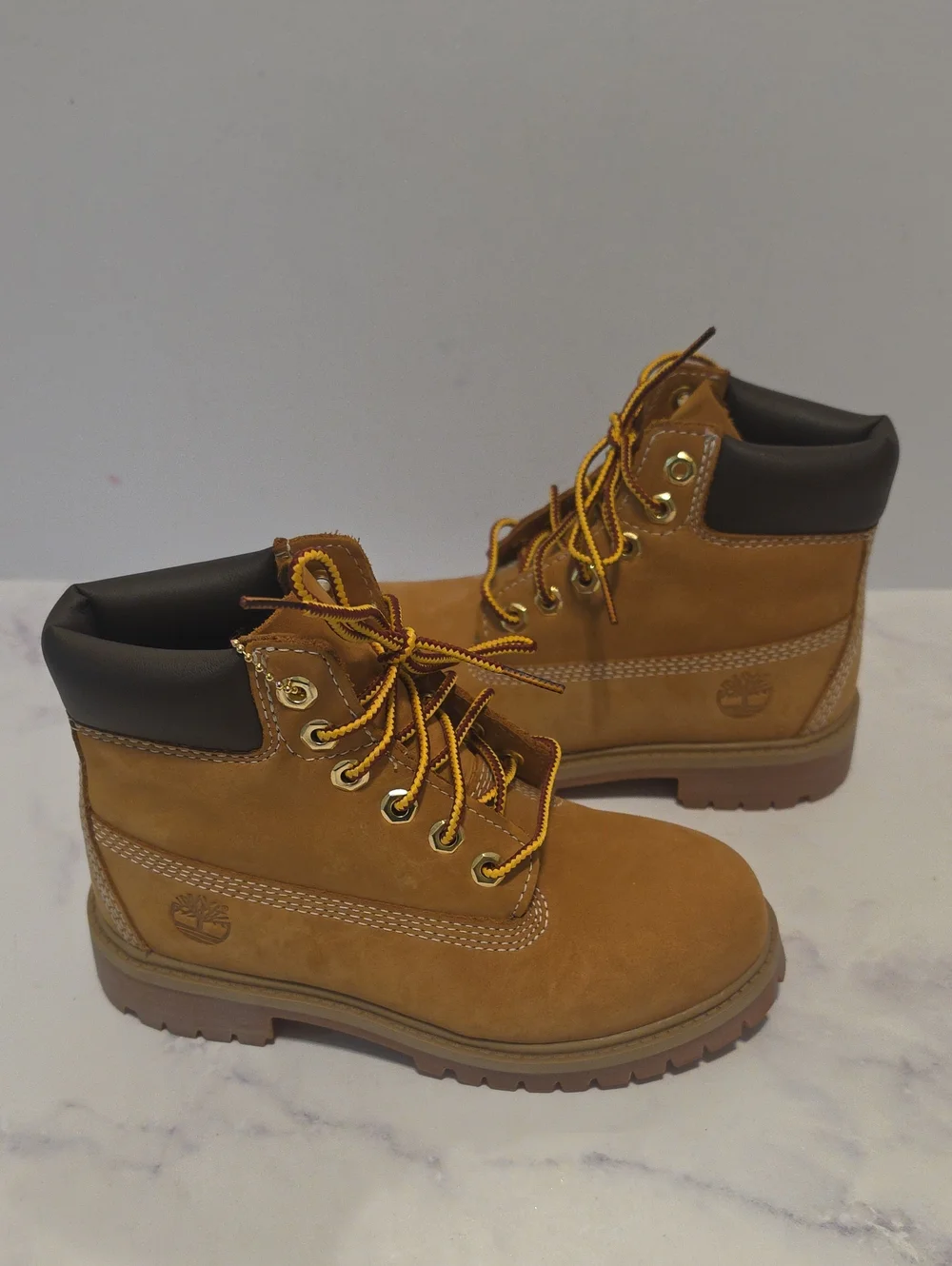 Timberland Wheat/Tan Nubuck Boots with Dark Collar